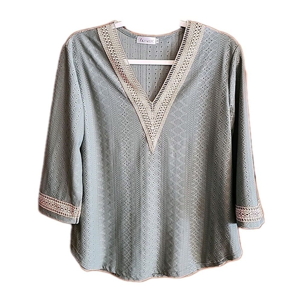 LIOFOER Women's Sage Eyelet 3/4 Sleeve Shirt V-Neck, Lace Design Trim, M A1